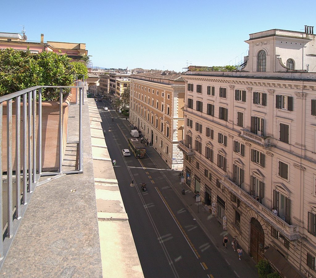 upsidetown crowdfunding corso vittorio